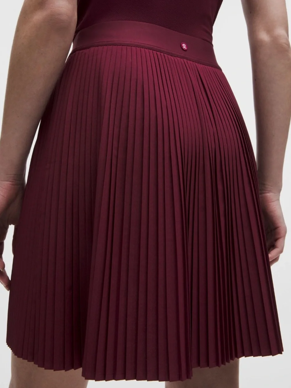 Lululemon Pleated HR Knee-Length Tennis Skirt, Burgundy Bay, Size Small - Picture 9 of 10